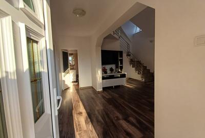 CASA CU 4 CAMERE , BECI SI GARAJ , 825MP TEREN , VOINESTI - 22