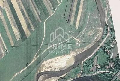 Teren de 5000 mp, în Bărăbanț - 2