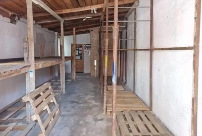 Spațiu comercial, de 60 mp, în Central - 1