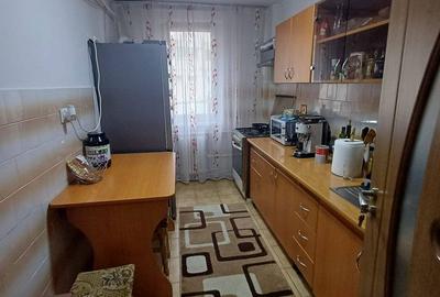 Apartament cu 3 camere decomandat în Central - 3