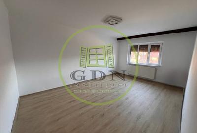 Apartament cu 2 camere decomandat, mobilat în Rovine