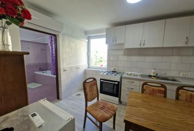 Apartament cu 2 camere decomandat în Circumvalațiunii - 3