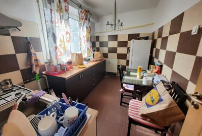 Apartament cu 2 camere decomandat în Drumul Găzarului - 9