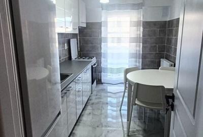 Apartament cu 2 camere decomandat în Central - 3