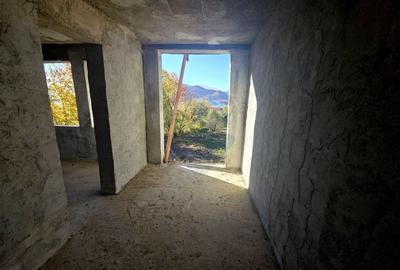 Casa / Vila cu 5 camere de vanzare - 26