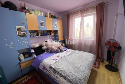 Apartament cu 3 camere decomandat în Florilor - 3