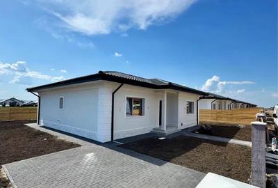 Casa cu 4 camere , Valea Ursului-Vorovesti , pozitie buna - 1