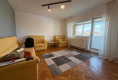 Apartament spatios, decomandat, 3 camere + dressing - Sagului - 2