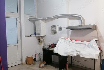 Spațiu comercial, de 40 mp, în Precista - 10