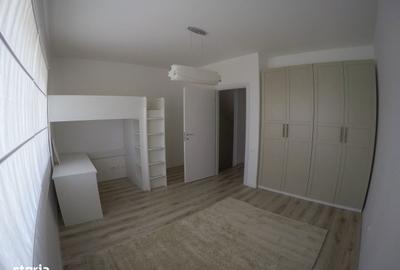Casă cu 5 camere cu Teren 175 Mp în Central - 12