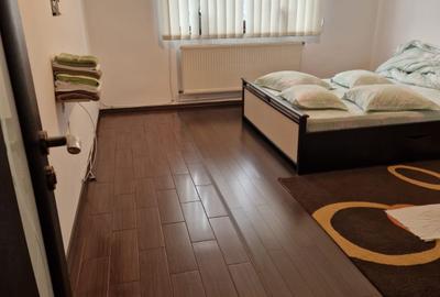 Casă cu 5 camere cu Teren 704 Mp în Cătămărești-Deal - 3