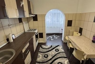 Apartament cu 2 camere decomandat în Nicolina - 2