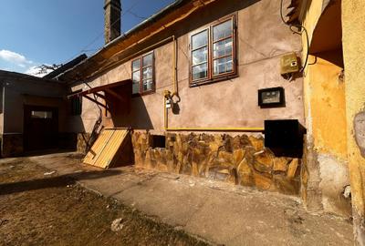 Casă cu 6 camere cu Teren 600 Mp în Cristian - 2