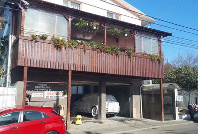 Casă cu 4 camere în Roman - 2