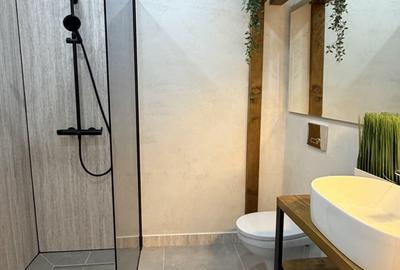 Apartament cu 3 camere semidecomandat, mobilat în Florești - 13