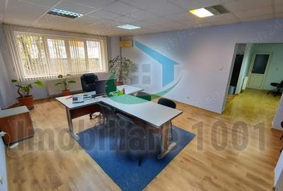 Spațiu comercial, de 84 mp, în Central - 1