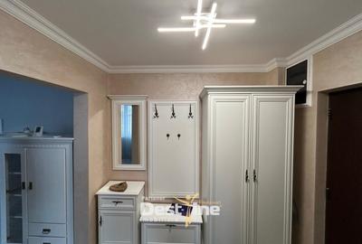 Apartament cu 3 camere semidecomandat în Central - 13