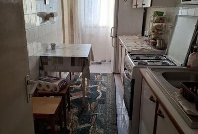 2 camere Gavana , decomandat, 2 balcoane, finisaje clasice ! - 4
