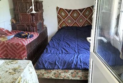 Casă cu 3 camere cu Teren 900 Mp în Gâlcești