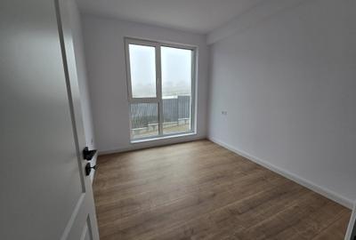 Apartament cu 3 camere semidecomandat în Păcurari - 3