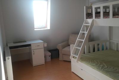 Apartament cu 2 camere semidecomandat în Titan