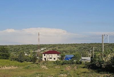 Teren de 2000 mp, în Slobozia Conachi