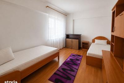 Apartament cu 3 camere decomandat în Traian - 8