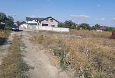 Teren intravilan de 522 mp, în Golești