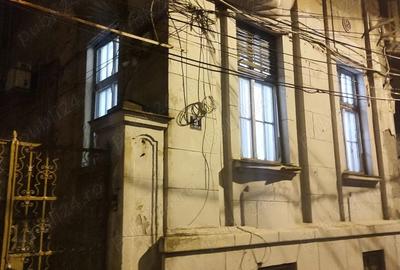 Spațiu comercial, de 180 mp, în Central - 1