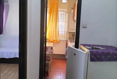 Garsonieră decomandată în Central