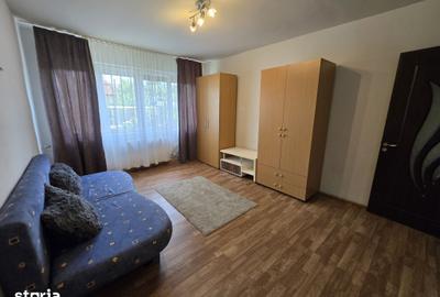 Apartament cu 2 camere decomandat în Olimpia-Stadion