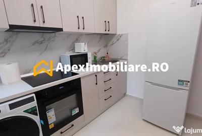 Apartament cu 3 camere semidecomandat în Moșilor