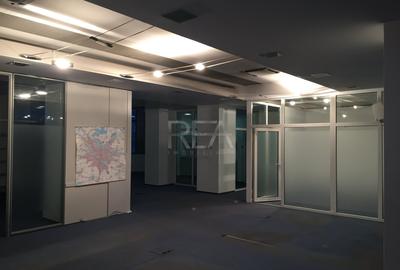 Birou, de 1,837.9399414063 mp, în Unirii - 10