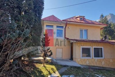 Casă cu 3 camere în Central