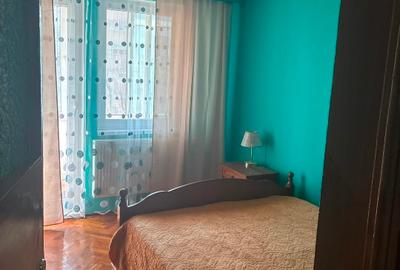 Apartament cu 3 camere semidecomandat în Central - 12
