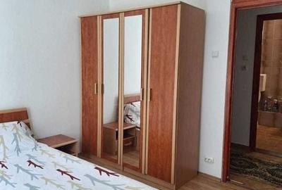 Apartament cu 2 camere decomandat în Rahova