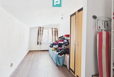Casă cu 5 camere cu Teren 484 Mp în Central - 9