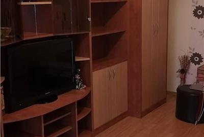 Apartament cu 2 camere decomandat în Cetate - 2