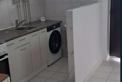Garsonieră în Infrățirii