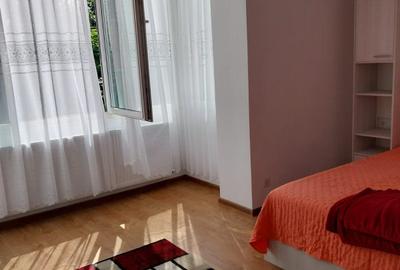 Apartament cu 2 camere în Independenței - 1
