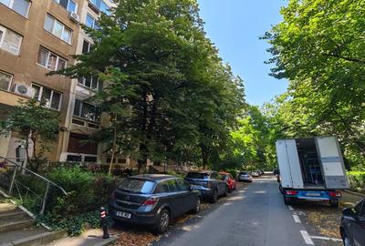 Garsonieră decomandată în Tineretului - 10