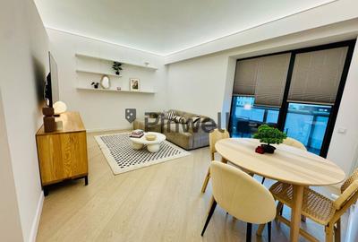 Apartament cu 3 camere decomandat, mobilat în Central