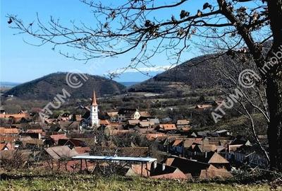 Teren de 1025 mp, în Central