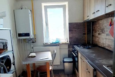 Apartament cu 2 camere decomandat în 1 Mai - 5