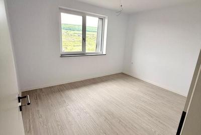 Apartament cu 3 camere în Central - 3