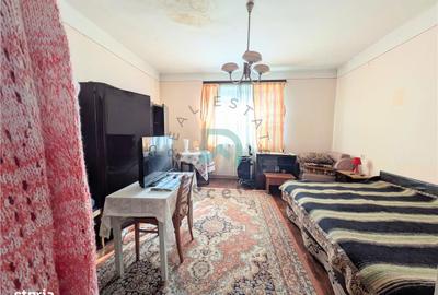 Casă cu 4 camere cu Teren 262 Mp în Tractorul - 5