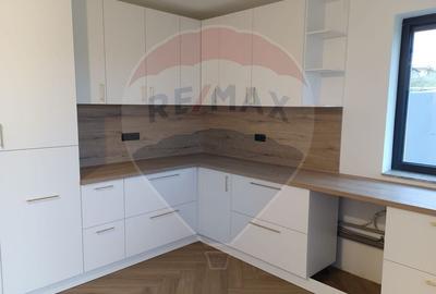 Casă individuală cu 5 camere cu Teren 570 Mp în Cihei - 12