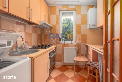 Apartament cu 2 camere decomandat în Vest