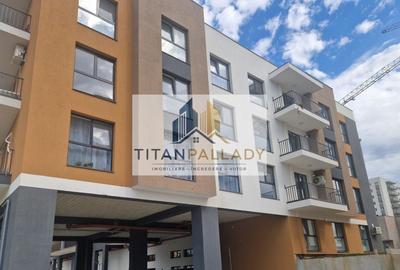 Garsonieră decomandată în Titan