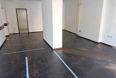 Spațiu comercial, de 140 mp, în Ultracentral - 2